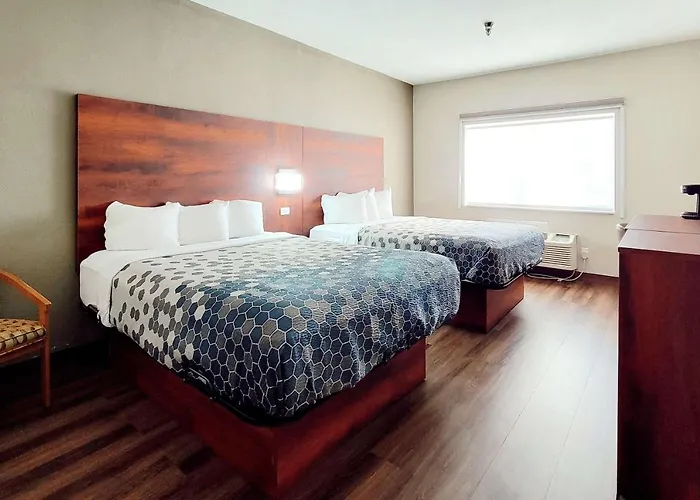 Lodge Econo - West Acres *