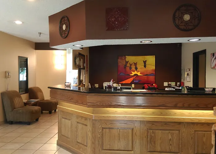 Econo - West Acres Lodge *