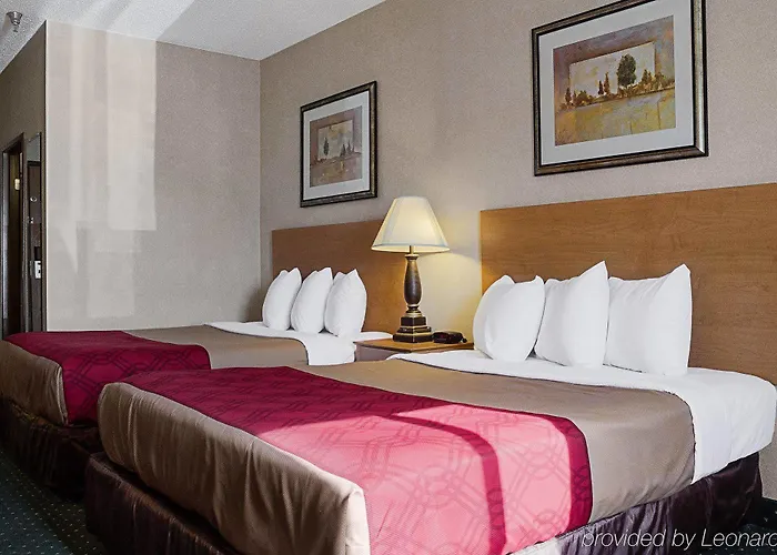 Econo - West Acres Lodge