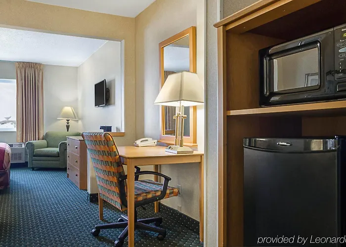 Econo - West Acres Lodge *